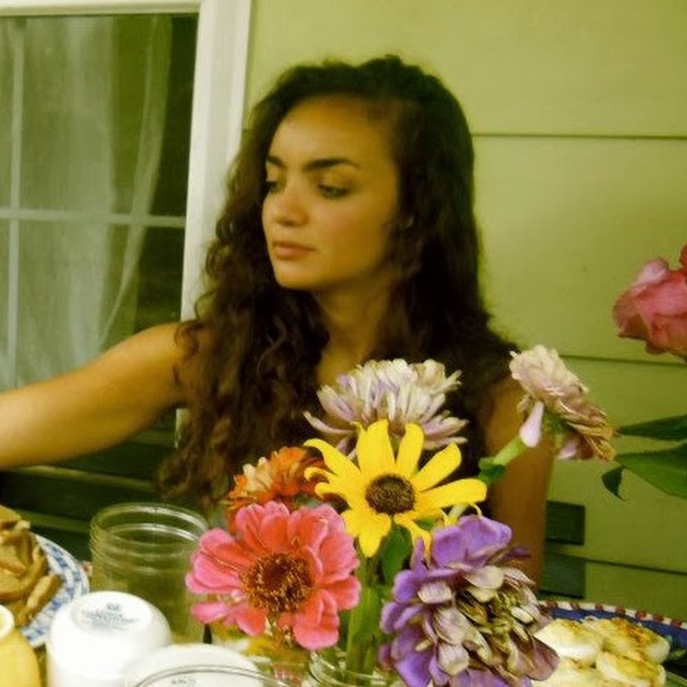 Meet your Posher, Angelica